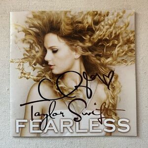 Signed Taylor Swift Fearless CD Booklet